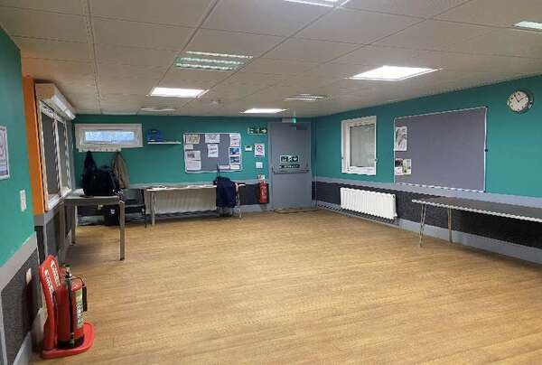 new_pictures_page_1_image_0002